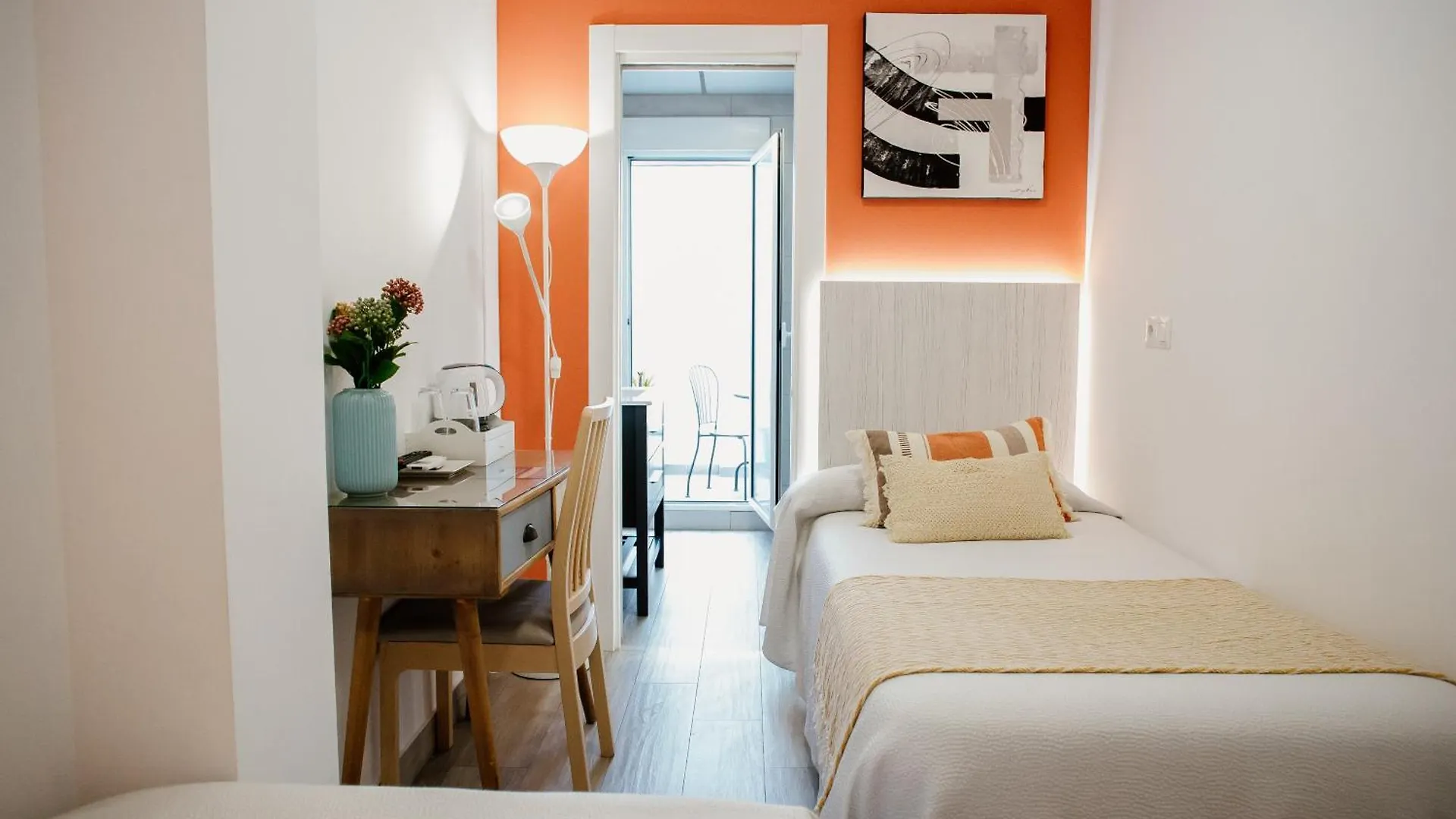 Apartamentos Turisticos Mastil 16 P2 Malaga 2*,  Spain