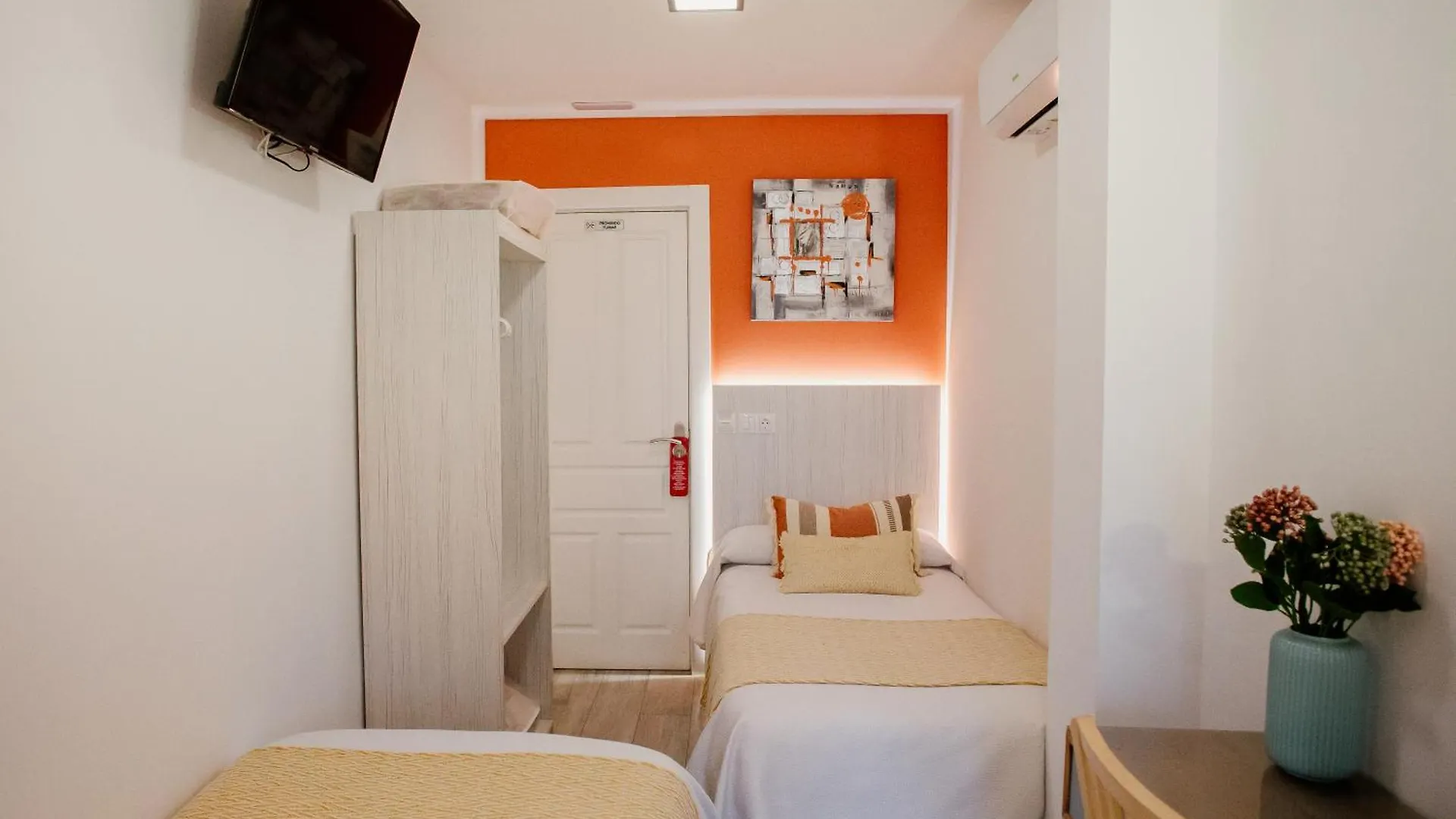 Pension Mastil 16. P2 Malaga
